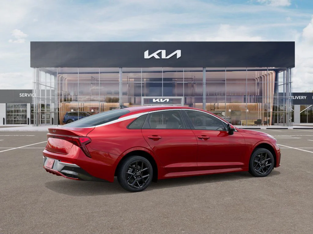 2025 Kia K5 LXS - Photo 6