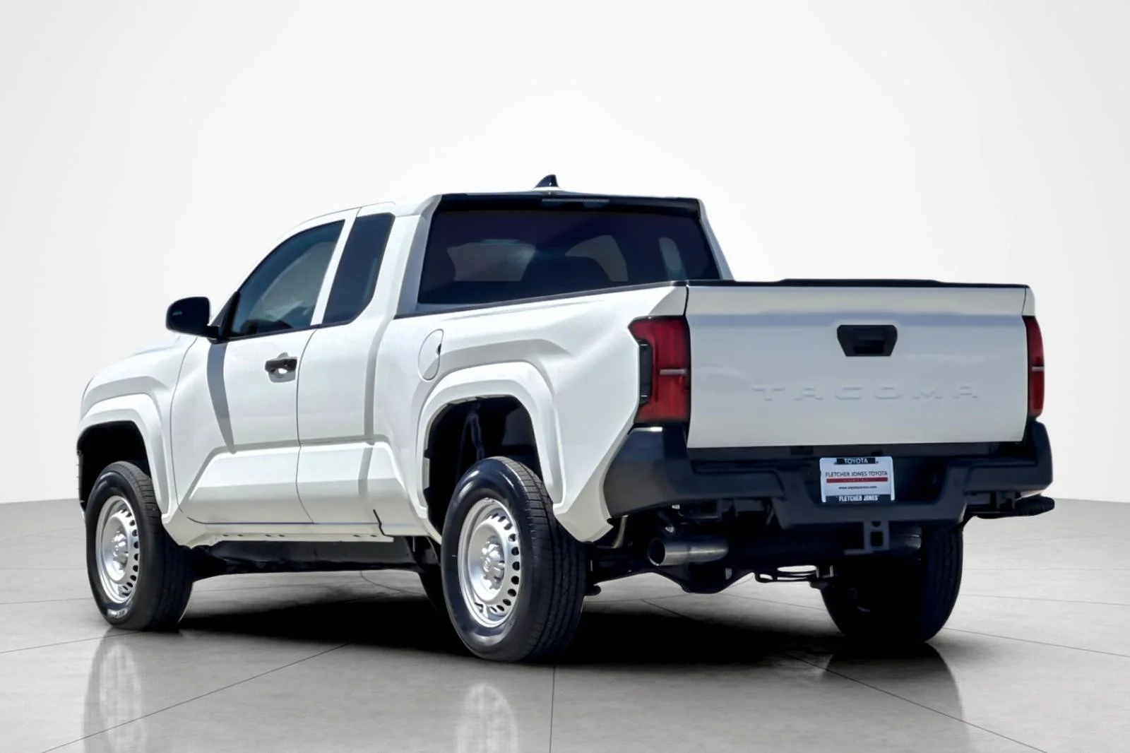 Certified Used 2025 Ice Cap Toyota SR image 3