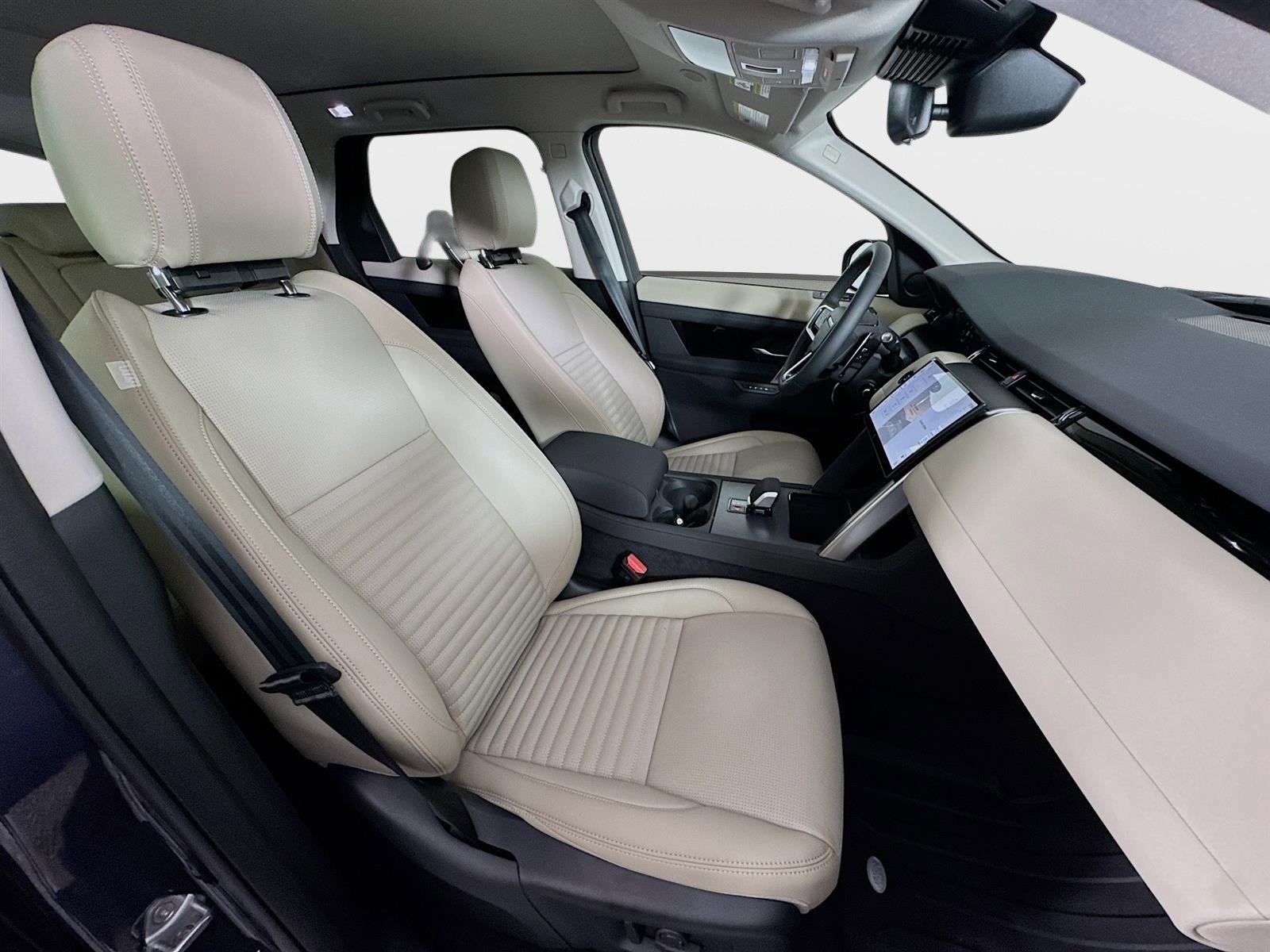Used 2025 Blue Land Rover S image 30