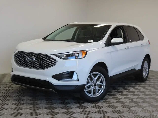 2024 Ford Edge SEL AWD's photo
