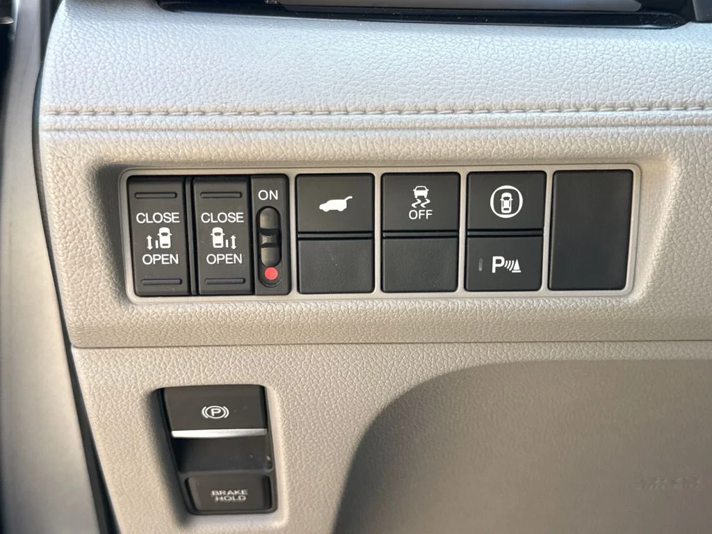 2021 Honda Odyssey Touring - Photo 29