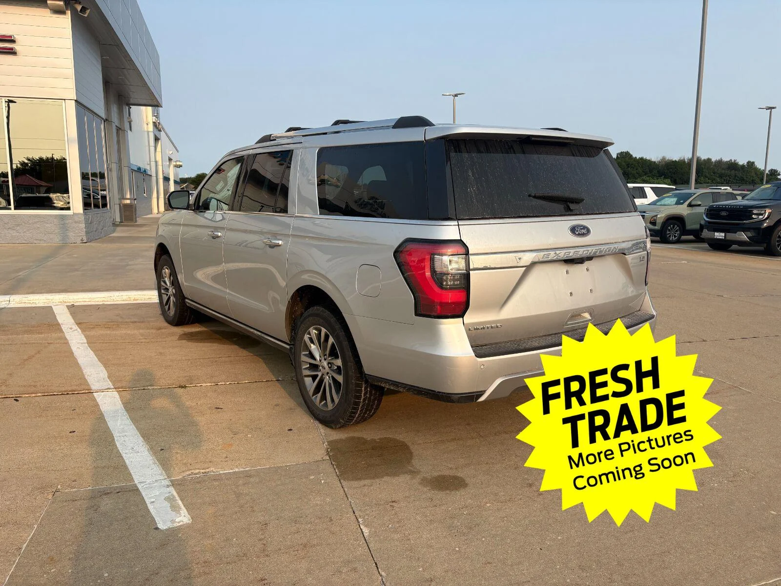 Used 2018 Ingot Silver Ford Limited image 6
