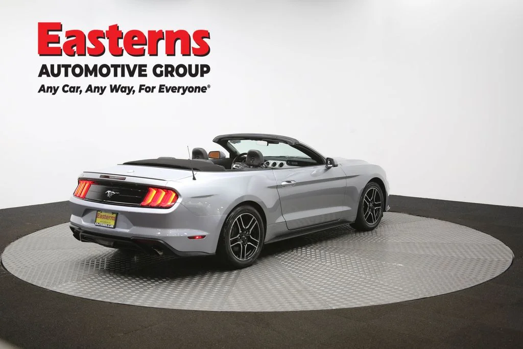 Used 2022 Silver Ford EcoBoost Premium image 35