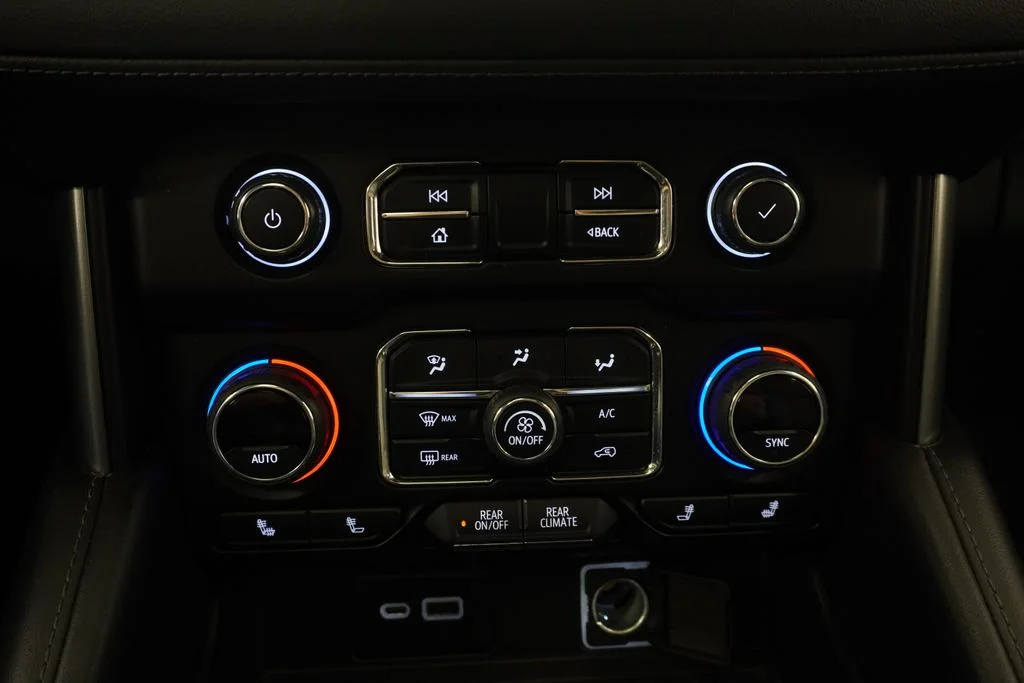 Used 2022 Red Chevrolet LT image 40