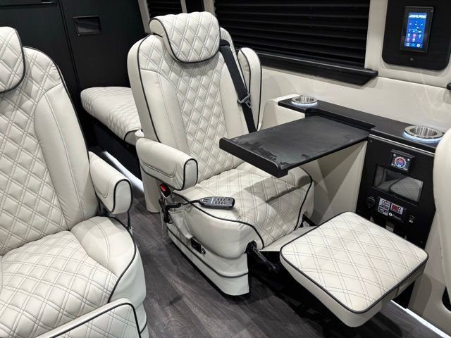 2025 Mercedes-Benz Sprinter Cargo Van Base - Photo 37
