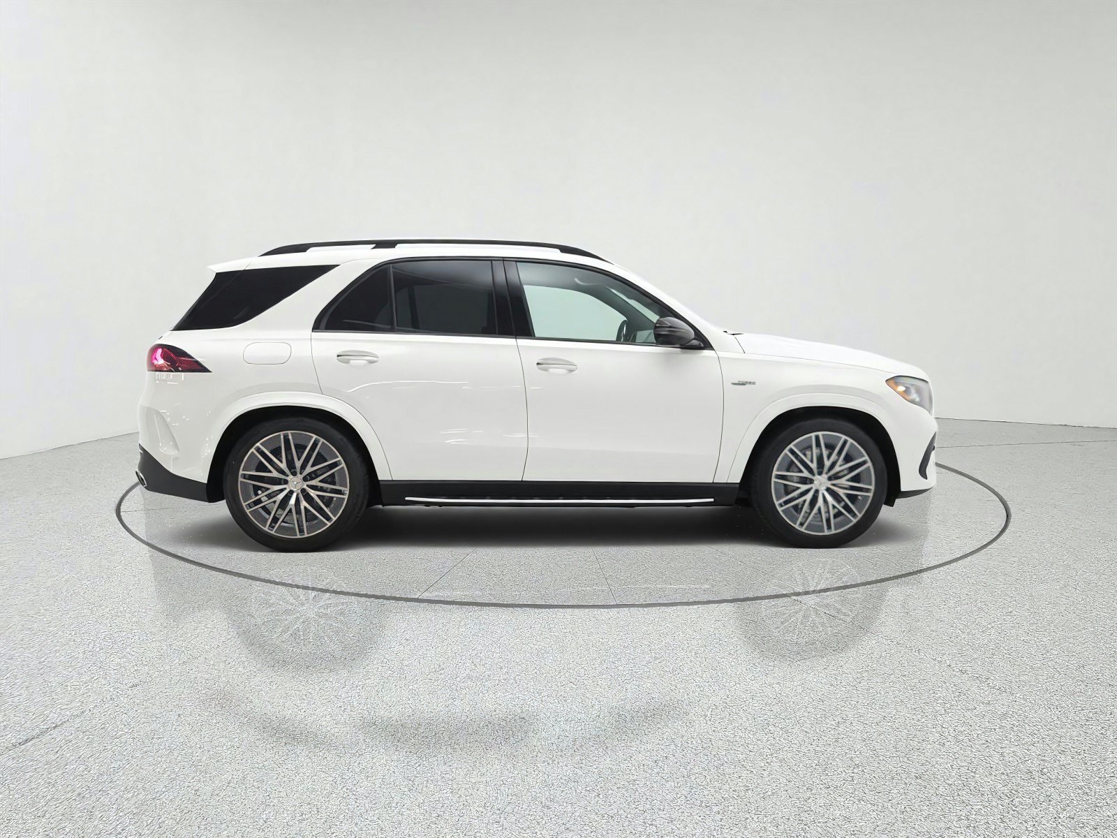 New 2027 Polar White Mercedes-Benz AMG® GLE 53e 4MATIC+ SUV image 19