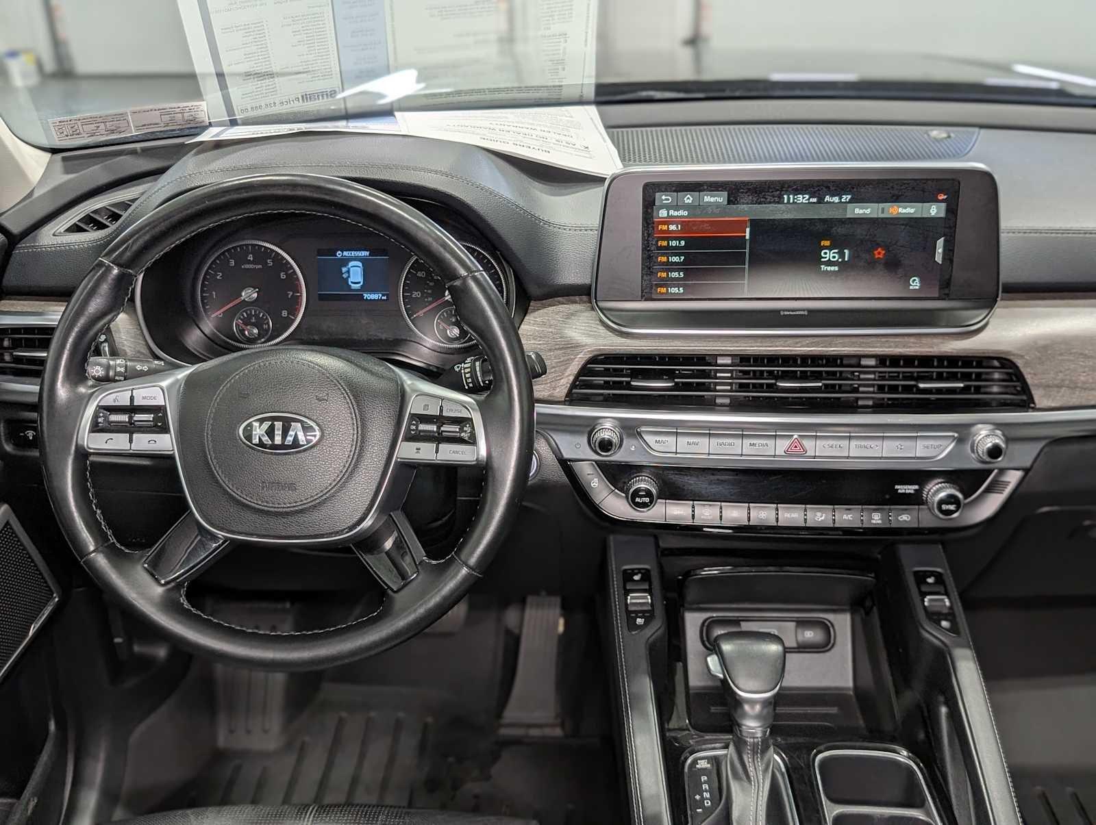 Used 2021 Dark Moss Kia EX image 5