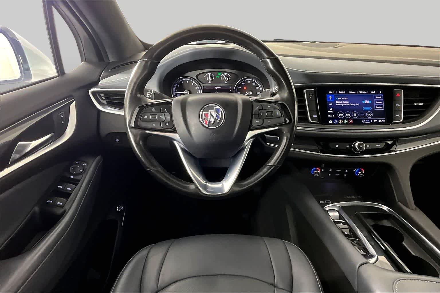 Used 2024 White Frost Tricoat Buick Essence image 6
