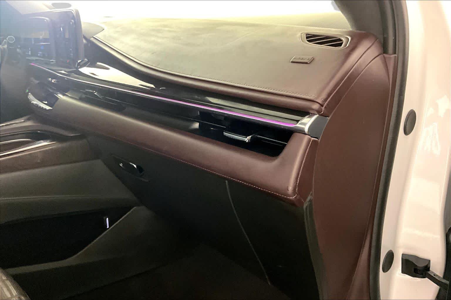 2024 Cadillac Escalade Sport Platinum - Photo 18