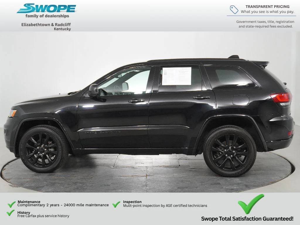 Used 2019 Diamond Black Crystal Pearlcoat Jeep Altitude image 6