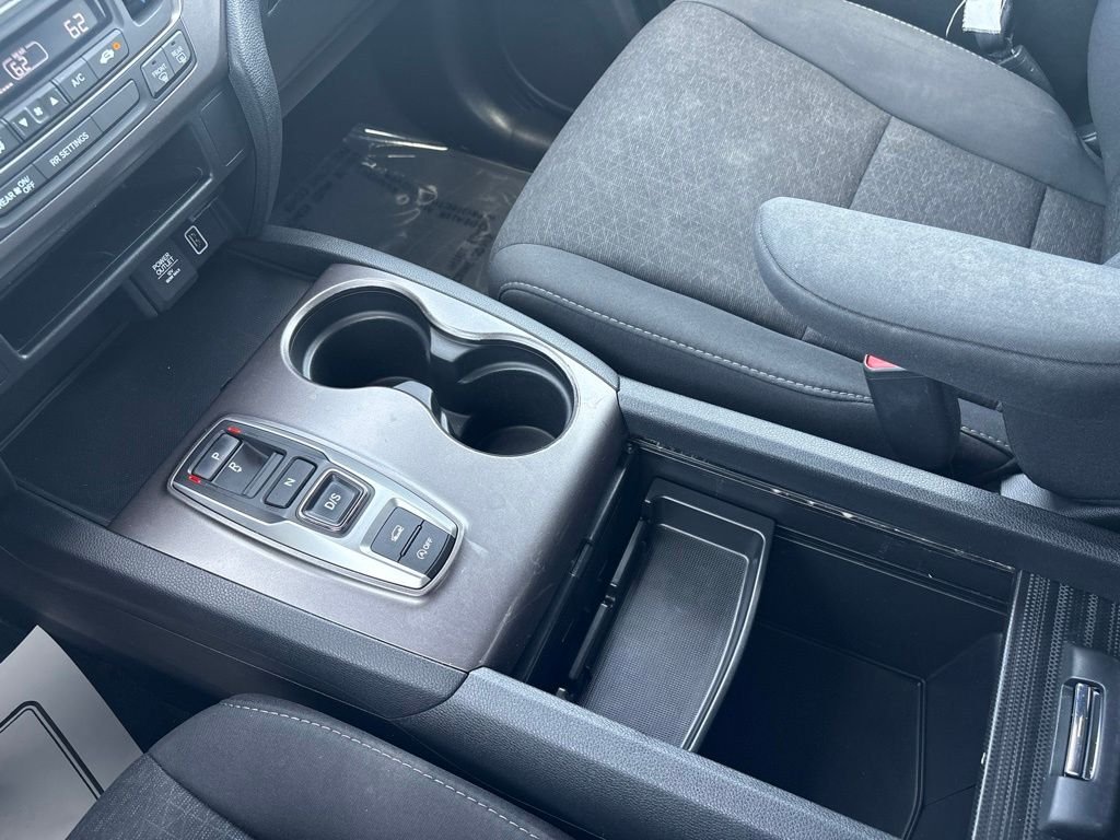 Used 2020 White Honda Sport image 17
