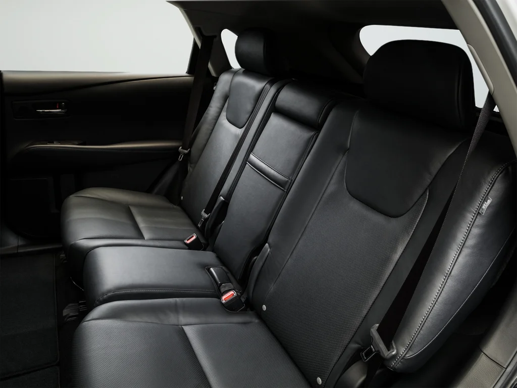 Used 2015 White Lexus 350 image 17