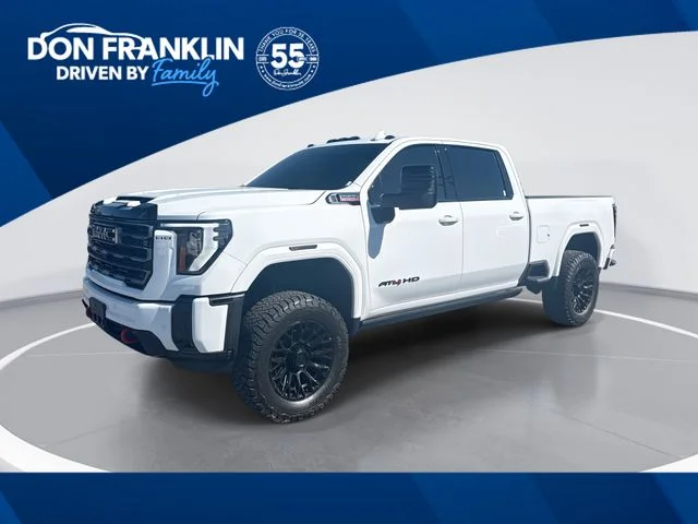 2026 GMC Sierra 4WD Crew Cab Standard Box AT4's photo