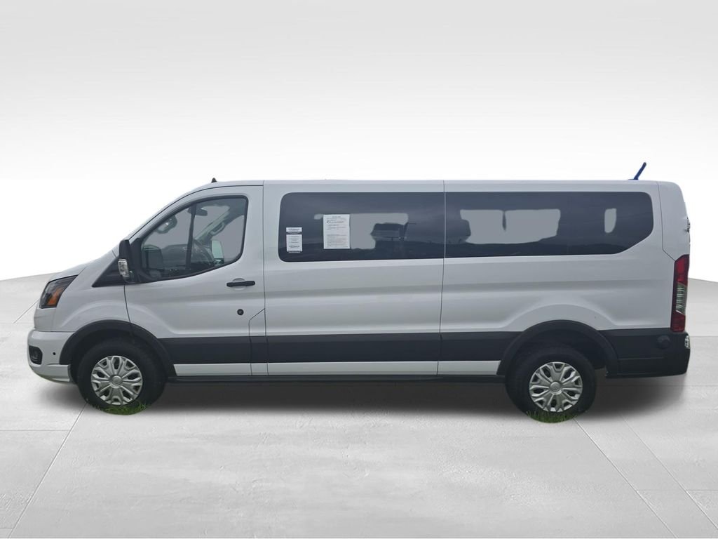 Used 2024 White Ford XLT image 2