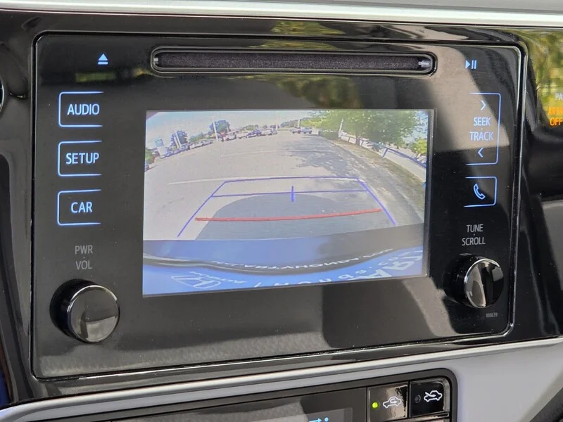 Used 2018 Slate Metallic TOYOTA LE image 22
