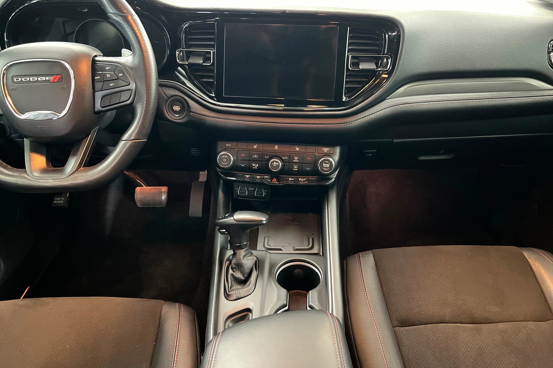 Used 2022 DB Black Clearcoat Dodge R/T image 14