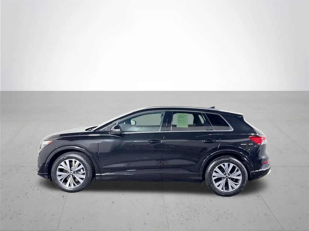 Used 2023 Black Audi Premium Plus image 9