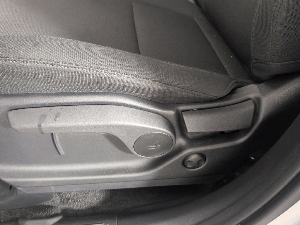 2025 Hyundai Santa Fe SE - Photo 27