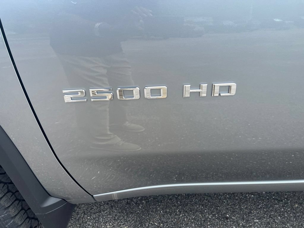 2026 Chevrolet Silverado 2500 HD Custom - Photo 13