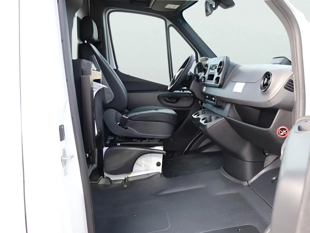 2026 Mercedes-Benz Sprinter Cargo Van Base - Photo 13