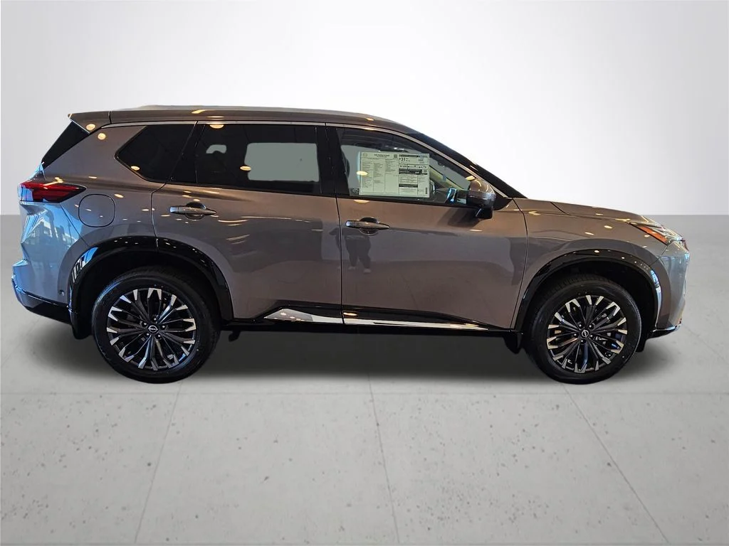 New 2026 Gun Metallic Nissan Platinum image 6