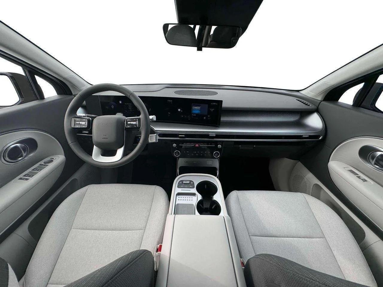 New 2026 Black Hyundai SE image 13