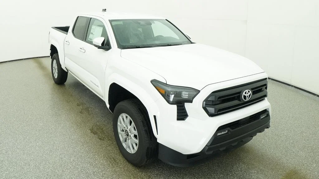 New 2026 Ice Cap Toyota SR5 image 34