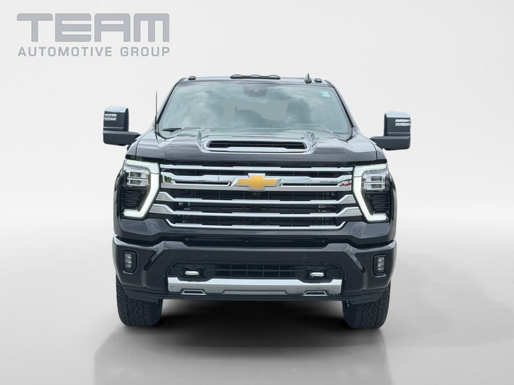 New 2026 Black Chevrolet High Country image 2