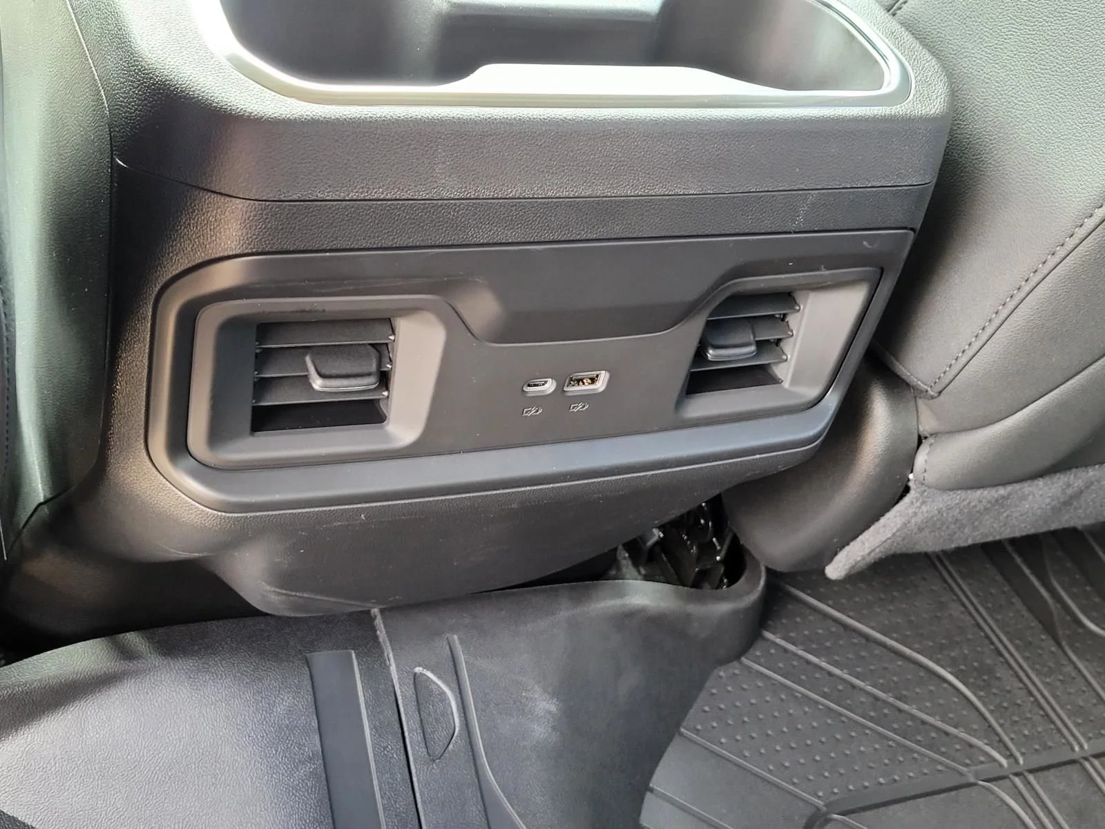 2026 Chevrolet Silverado 1500 RST - Photo 11
