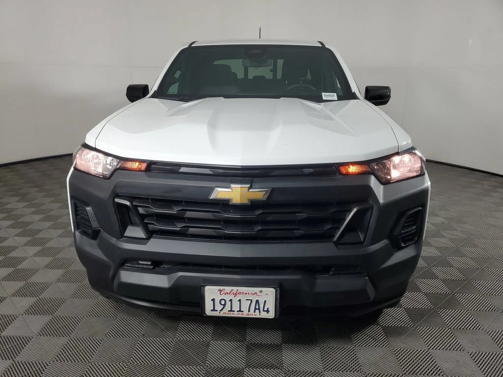Used 2024 Summit White Chevrolet WT image 9