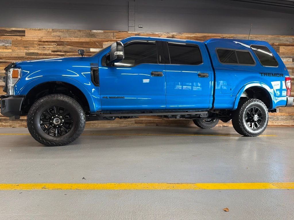 Used 2020 Blue Metallic Ford XLT image 49