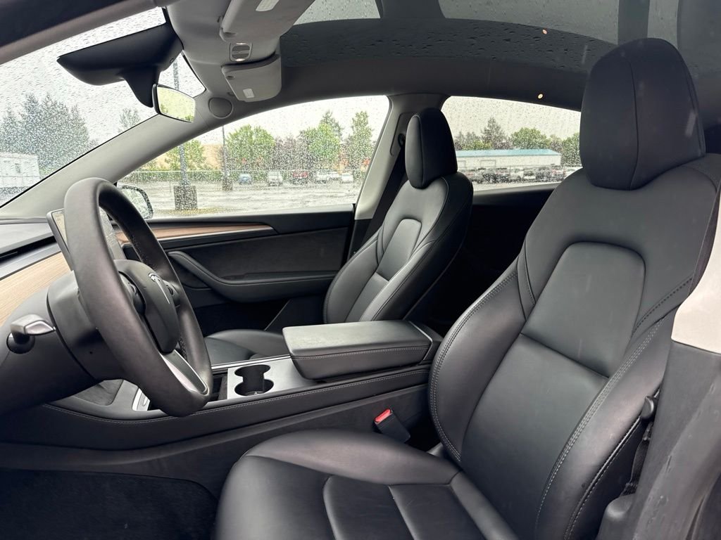 Used 2023 Midnight Silver Metallic Tesla Long Range image 9