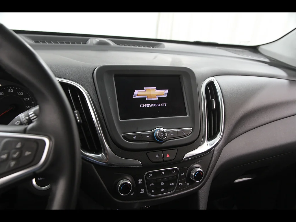 2024 Chevrolet Equinox LT - Photo 9