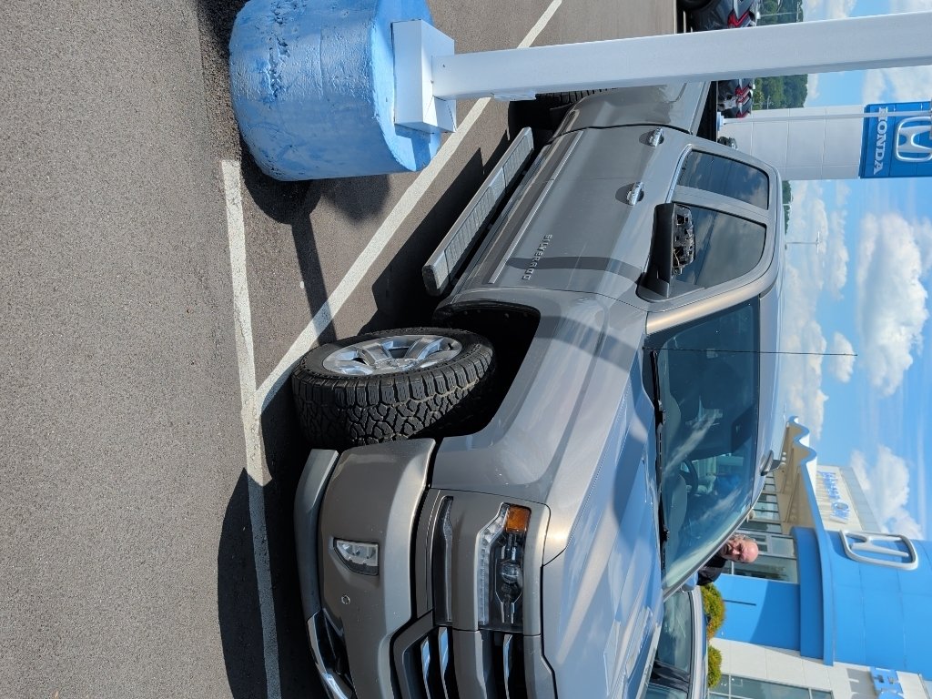 Used 2017 PEPPERDUST METALLIC Chevrolet LTZ image 1