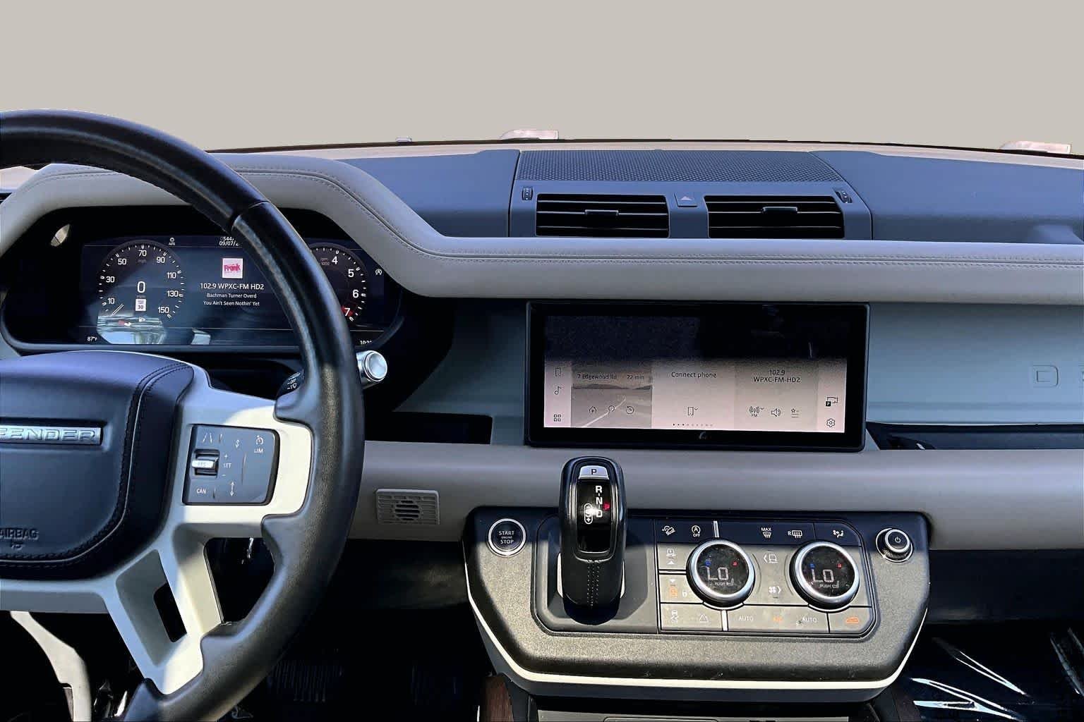 Used 2020 Gondwana Stone Metallic Land Rover HSE image 7