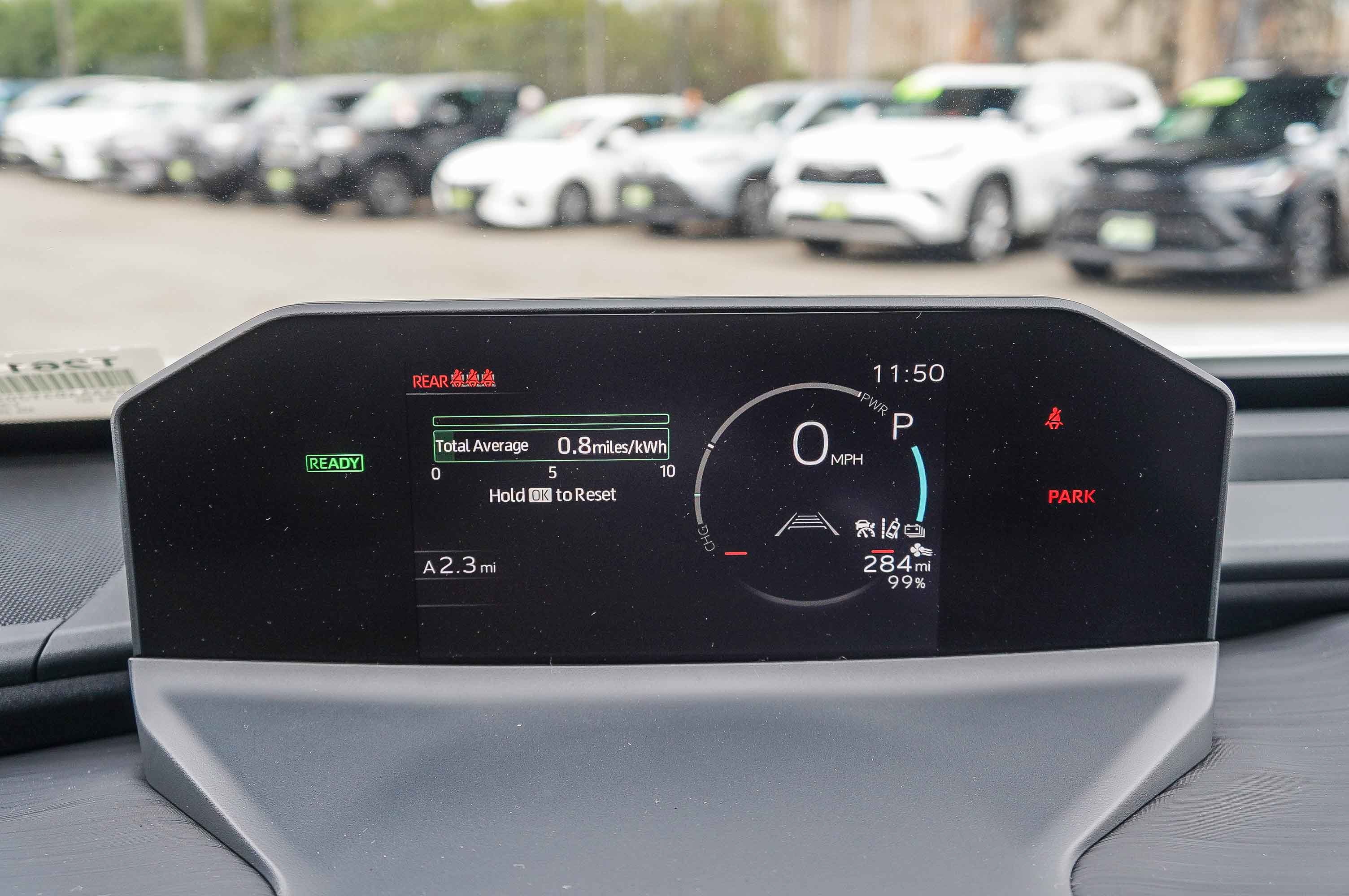 2026 Toyota C-HR SE - Photo 25