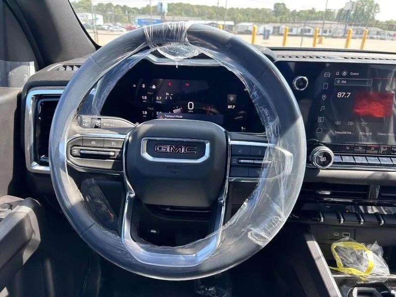 2026 GMC Canyon Elevation - Photo 9