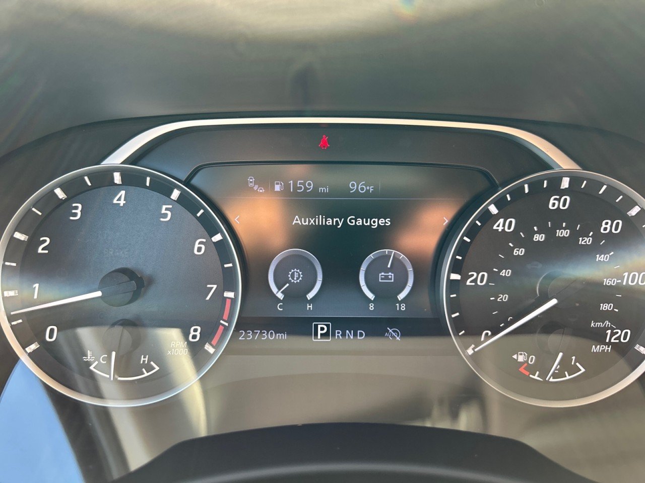 Used 2025 Gray Nissan SV image 11