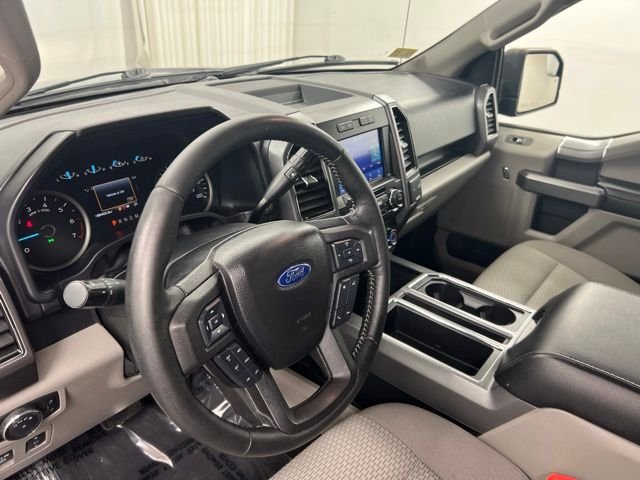 Used 2020 Blue Ford XLT image 21