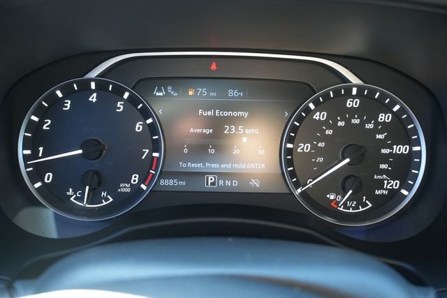 Used 2025 Gray Nissan SV image 27