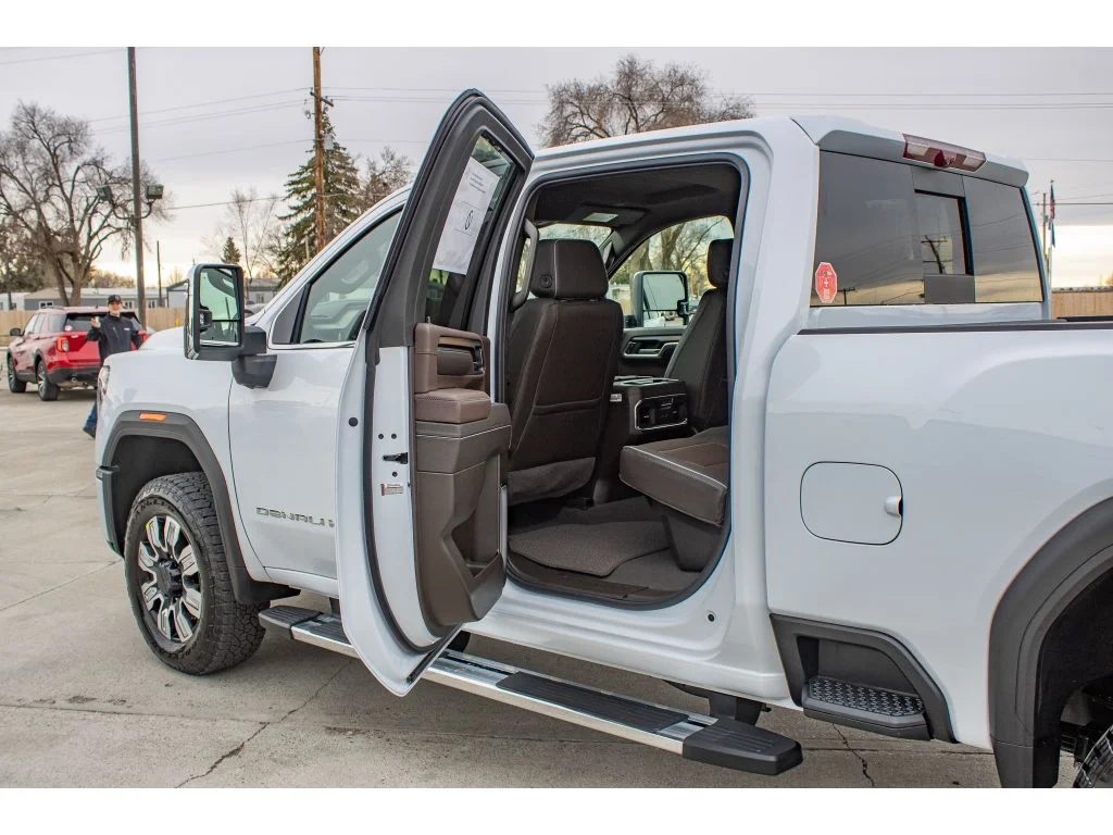 New 2026 Glacier White Tricoat GMC Denali image 36