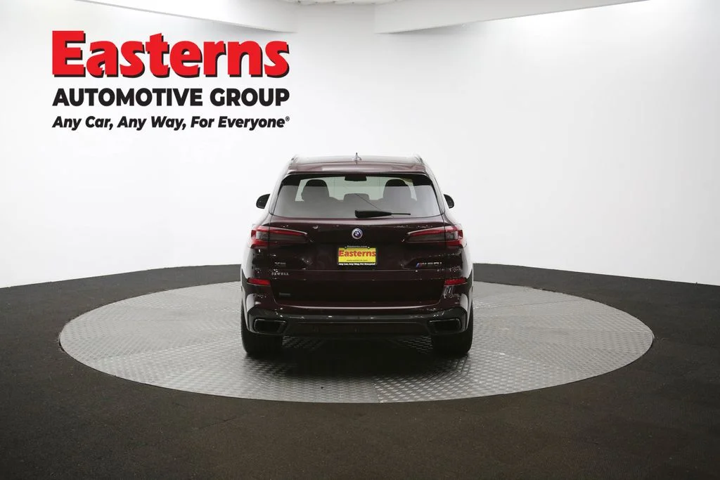 Used 2022 Red BMW M50i image 39