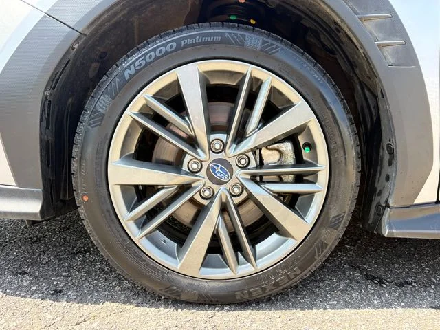 Used 2024 Ice Silver Metallic Subaru Base image 10