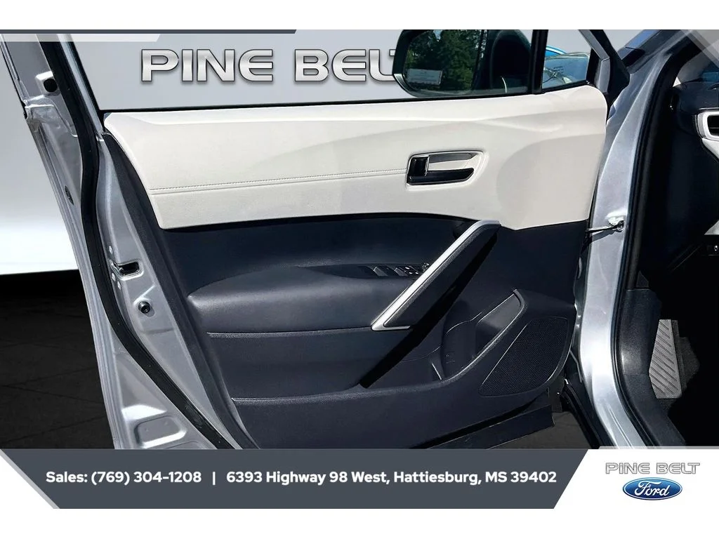 Used 2026 Sonic Silver Toyota L image 18