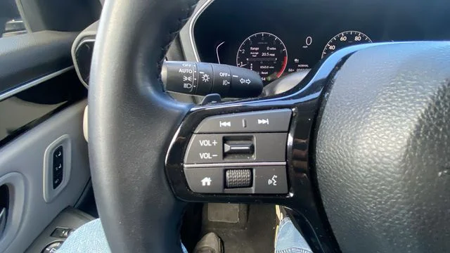 Used 2024 Blue Honda Touring image 26