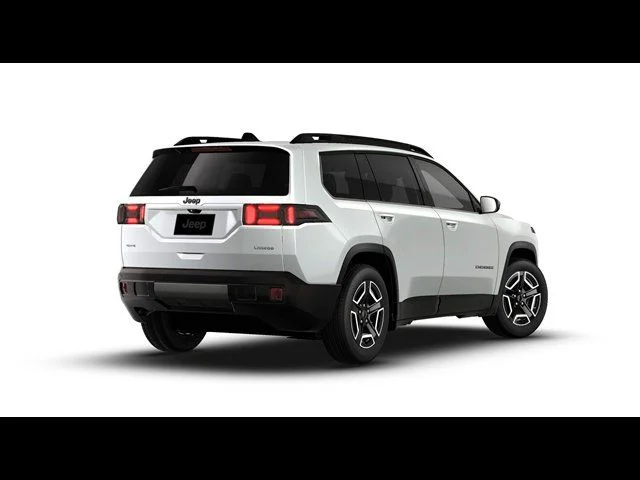 New 2026 Silver Zynith Clearcoat Jeep Laredo image 14
