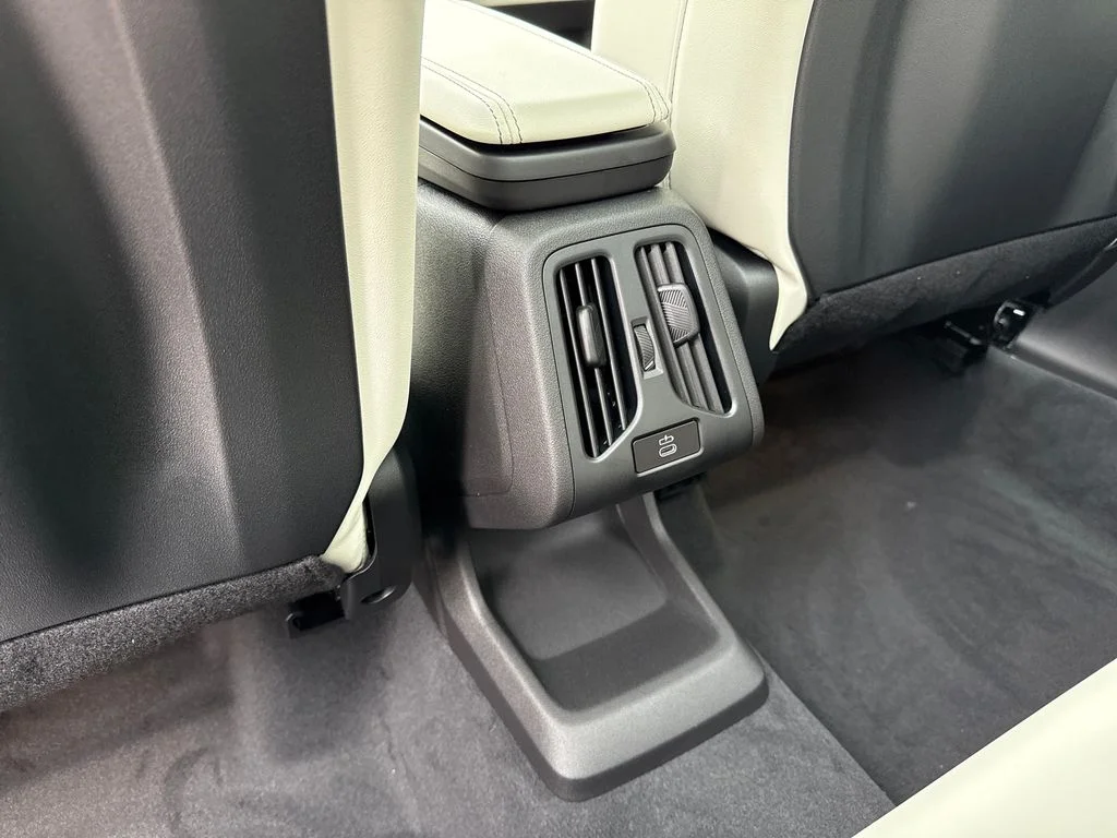 New 2026 Green BMW xDrive28i image 20