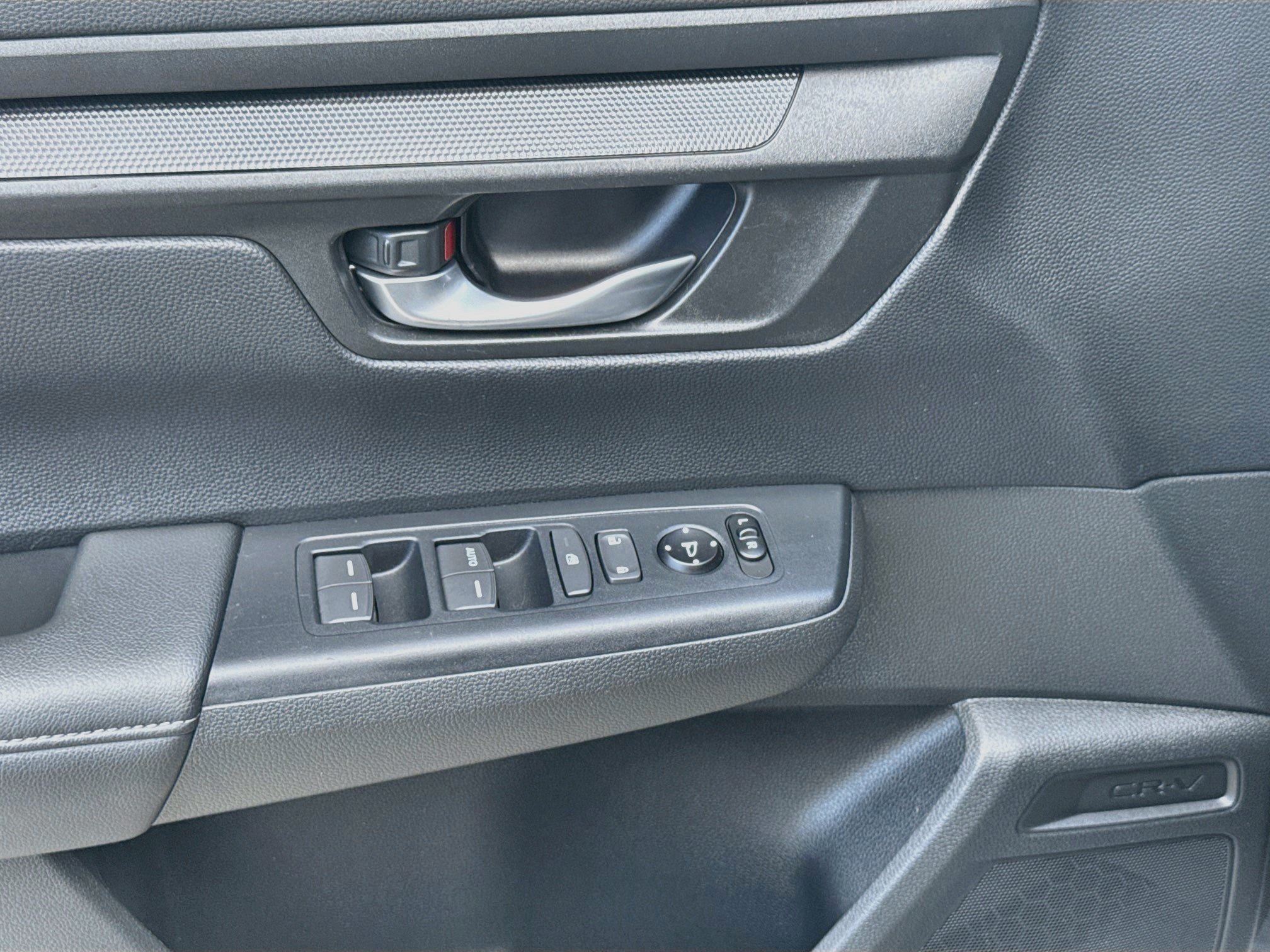 Used 2024 Lunar Silver Metallic Honda LX image 14