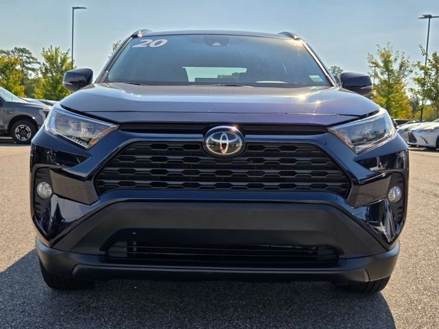 Used 2020  Toyota XLE image 8