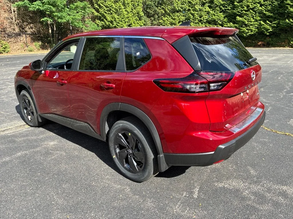 New 2026 Scarlet Ember Tintcoat Nissan SV image 5